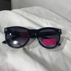 Betsey Johnson Sunglasses NWT Black Silver Stars